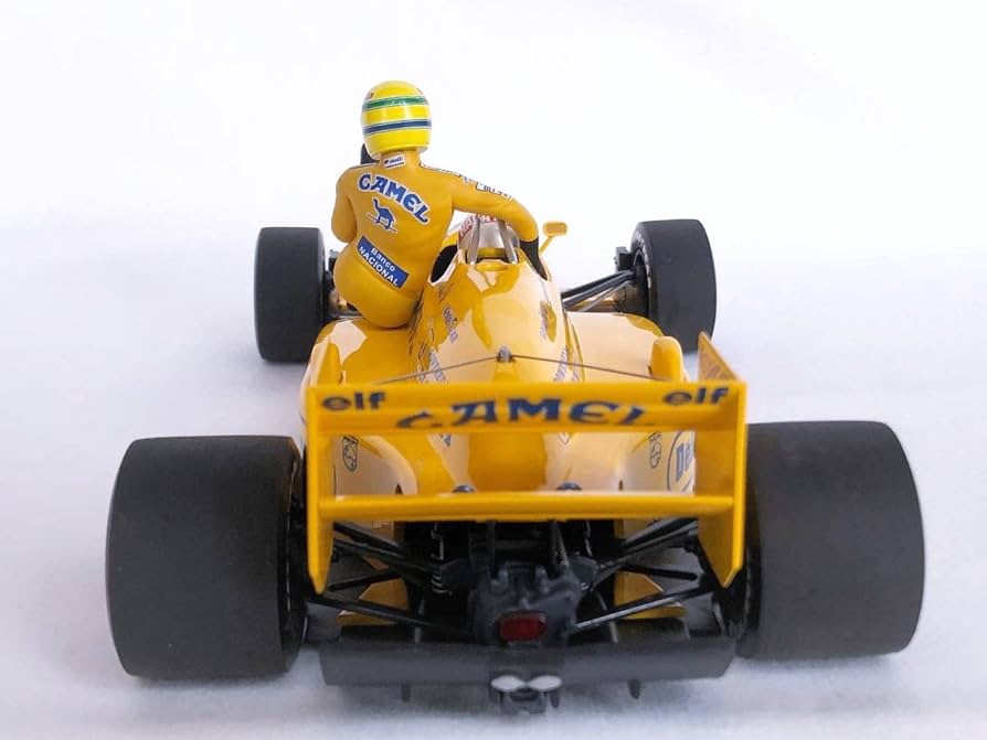 激レア1/18LOTUS HONDA99T中嶋悟ライドオンアイルトンセナ 激レア1