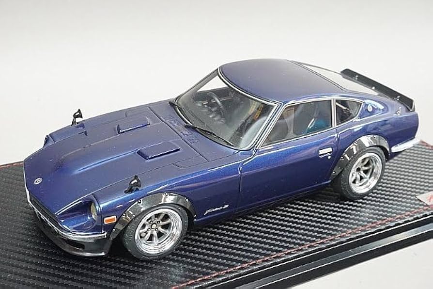 イグニッションモデル 1/18 フェアレディZ（S30）Blue 浮有②