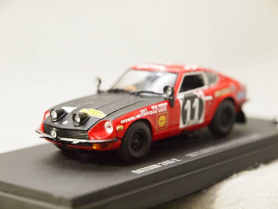 京商1/18ダットサン240Z1971サファリラリー優勝車 No.11 【公式通販】