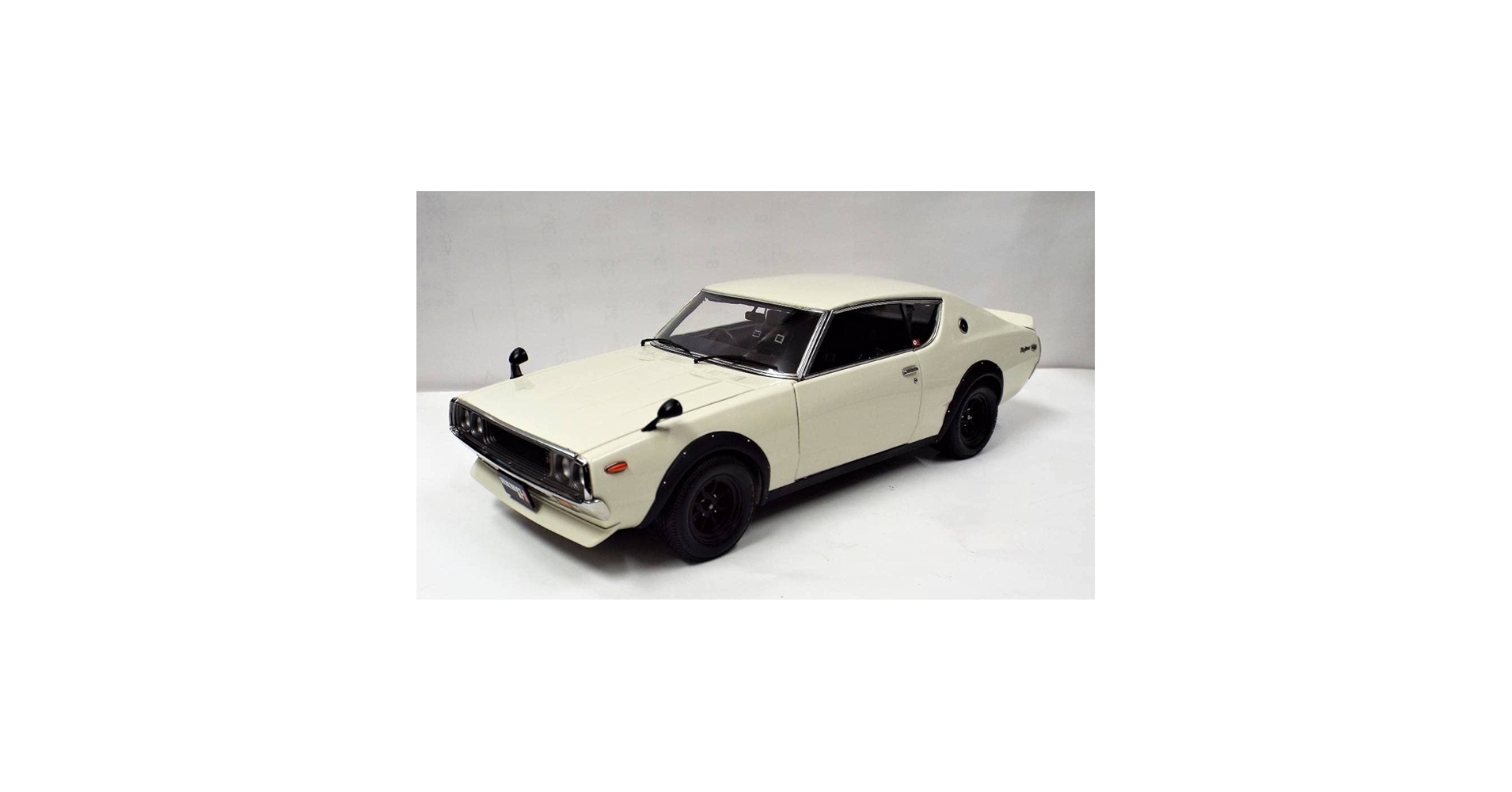 こ*こ様 Kyosho 1/18スカイライン GT-R ケンメリ カスタム品 ホ 1/18