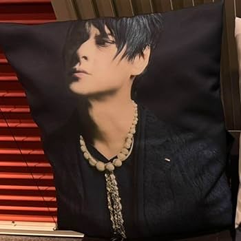 Amazon.co.jp: 櫻井敦司クッションカバー BUCK-TICK Z : おもちゃ