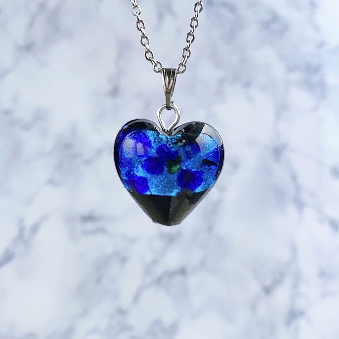 ハート型ガラスボトル 青と銀のクリスタル装飾 ハート型ガラスボトル
