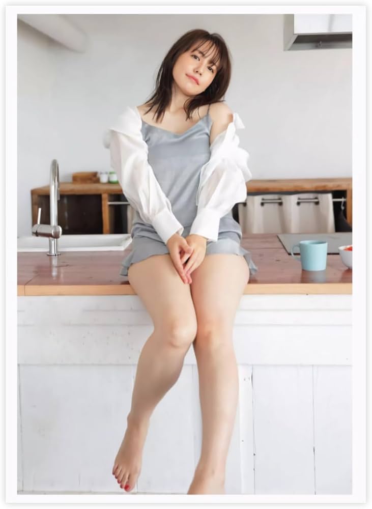 Amazon.co.jp: 磯山さやか ステッカーセット クリスタルステッカー