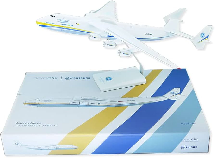 Amazon.com: AeroClix Antonov AN-225 Mriya Model Airplane – 1/200