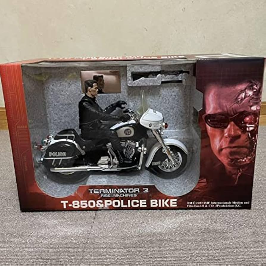 Amazon.co.jp: Terminator 3 T-850 & Police Bike : Toys & Games