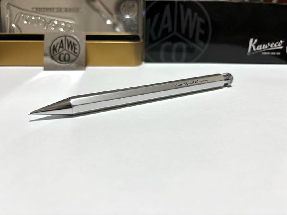 カヴェコスペシャル シャイニーシルバー 0.9mm 限定色