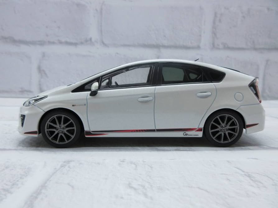 プリウス g'sミニカー カラーサンプル 1/30 未開封 GS プリウス g's