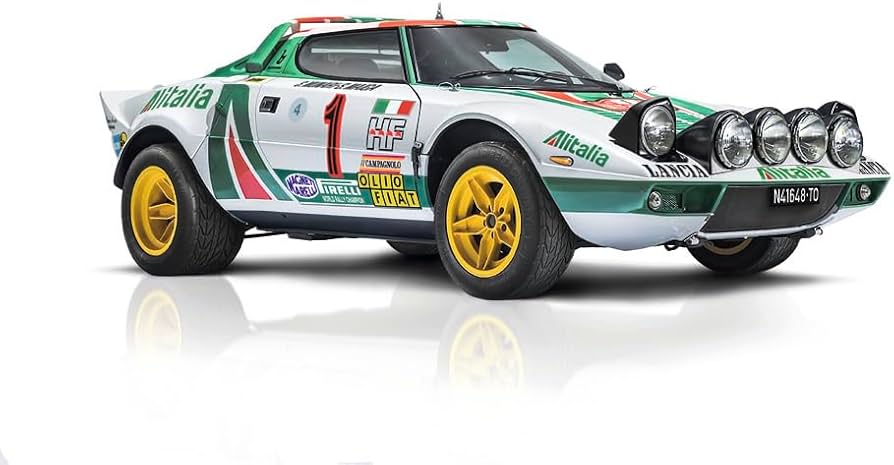 Amazon.com: Italeri 4714 1:12 Lancia Stratos HF Size 4 Model