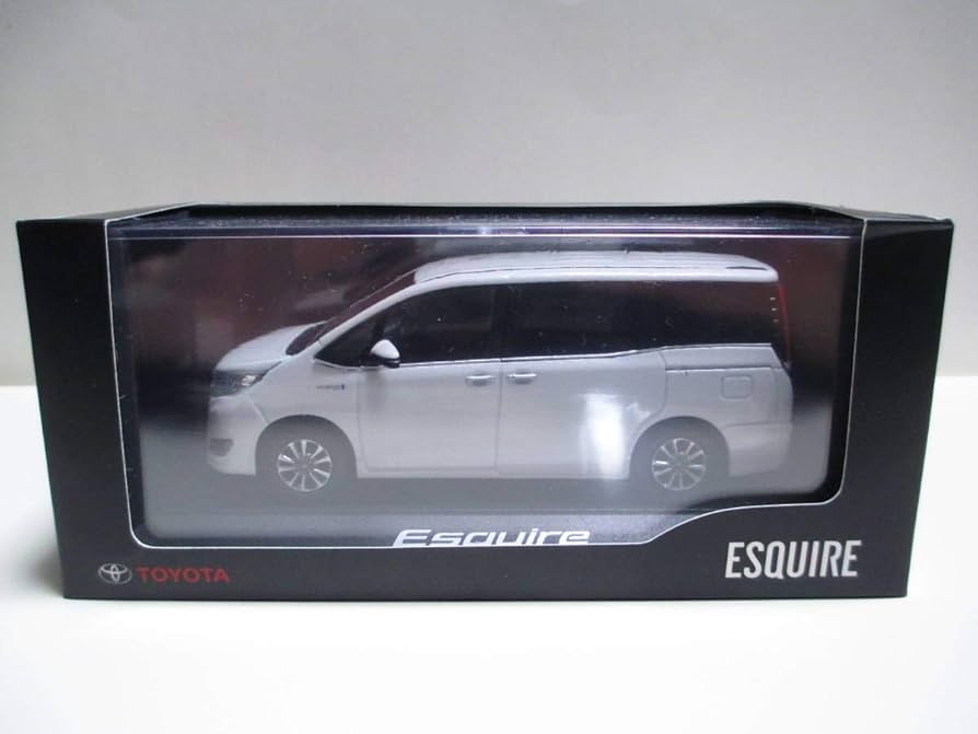 Amazon | 1/30 トヨタ 新型エスクァイア Esquire 後期 エスクワイア
