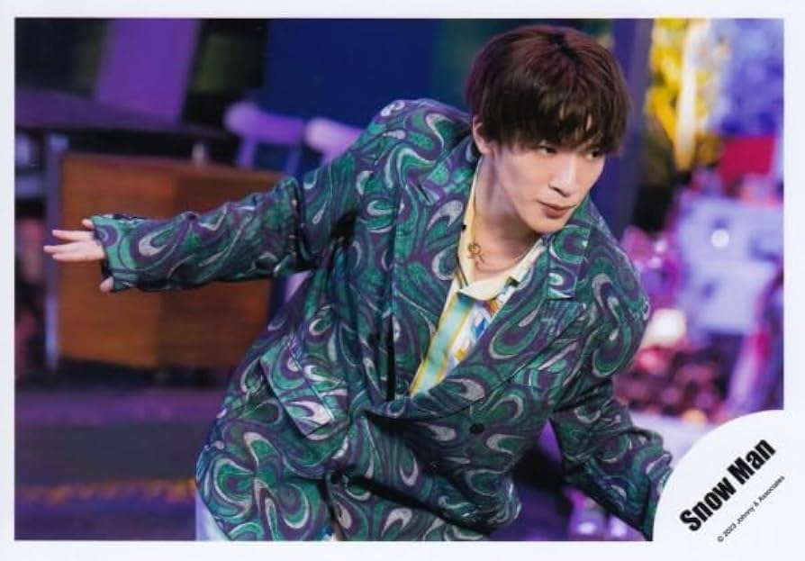 Amazon.co.jp: Snow Man 公式 生 写真（深澤辰哉）SM02844 : おもちゃ