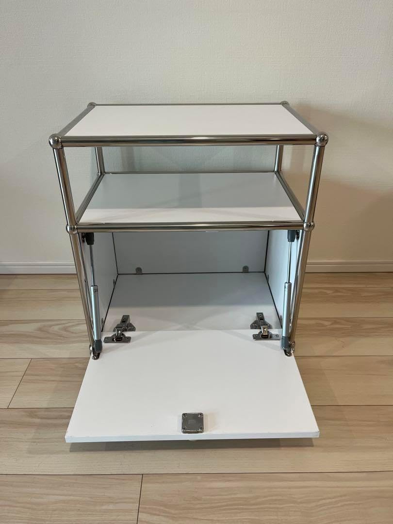 リプロダクトホワイトUSMハラーローボードサイドボードチェスト