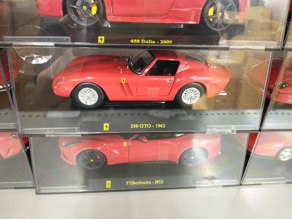 フェラーリ 1/24 ミニカー 3台 まとめ売り フェラーリ 1/24 ミニカー 3