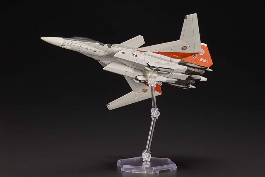 X-02S〈Osea〉(エースコンバット7) 1/144プラモデル Amazon | ACE