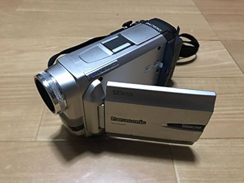 Amazon | Panasonic パナソニック NV-DS200 ビデオカメラ miniDV