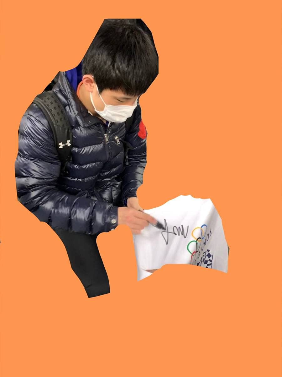 Amazon.co.jp: 卓球 張本智和 直筆サイン色紙 東京 東京五輪 平野美宇