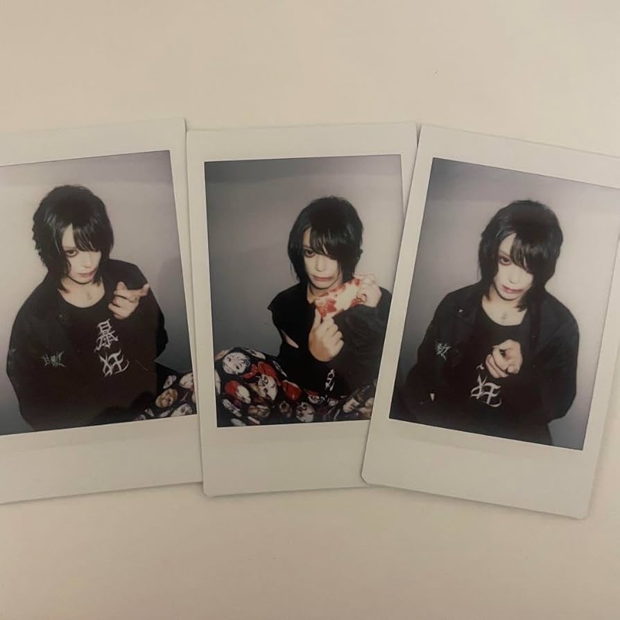 甘い暴力 咲 チェキ アクスタ ヘアゴムセット 甘い暴力 咲 チェキ