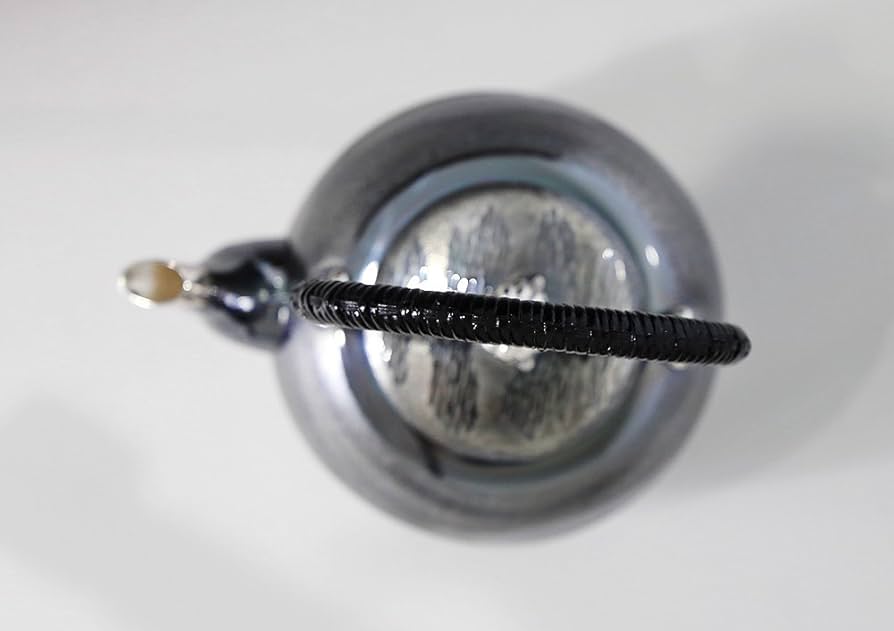 Amazon｜日本製 一守堂 純銀・湯沸し 1,100cc 瑞雲模様 (いぶし銀