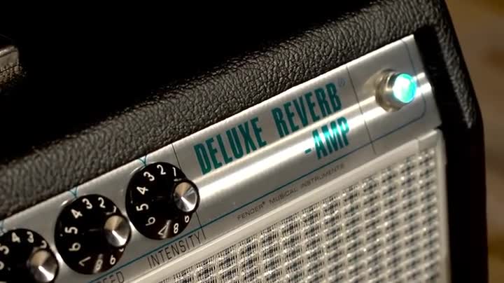 Amazon | Fender ギターアンプ '68 Custom Deluxe Reverb®, 100V JP