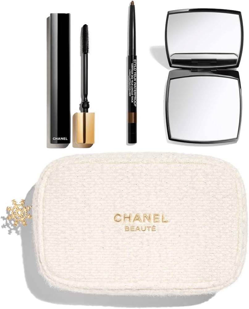 シャネル chanel クリスマスコフレ 2024 エッセンシャルケアセット