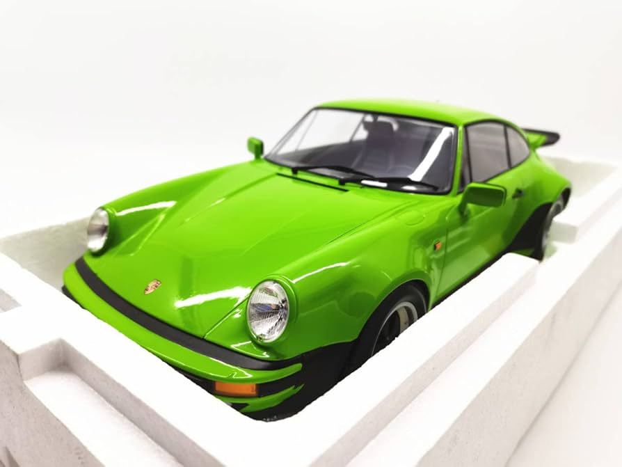 No403ミニカー1/12MINICHAMPS PORSCHE 911turbo No. 403 1/12 Scale