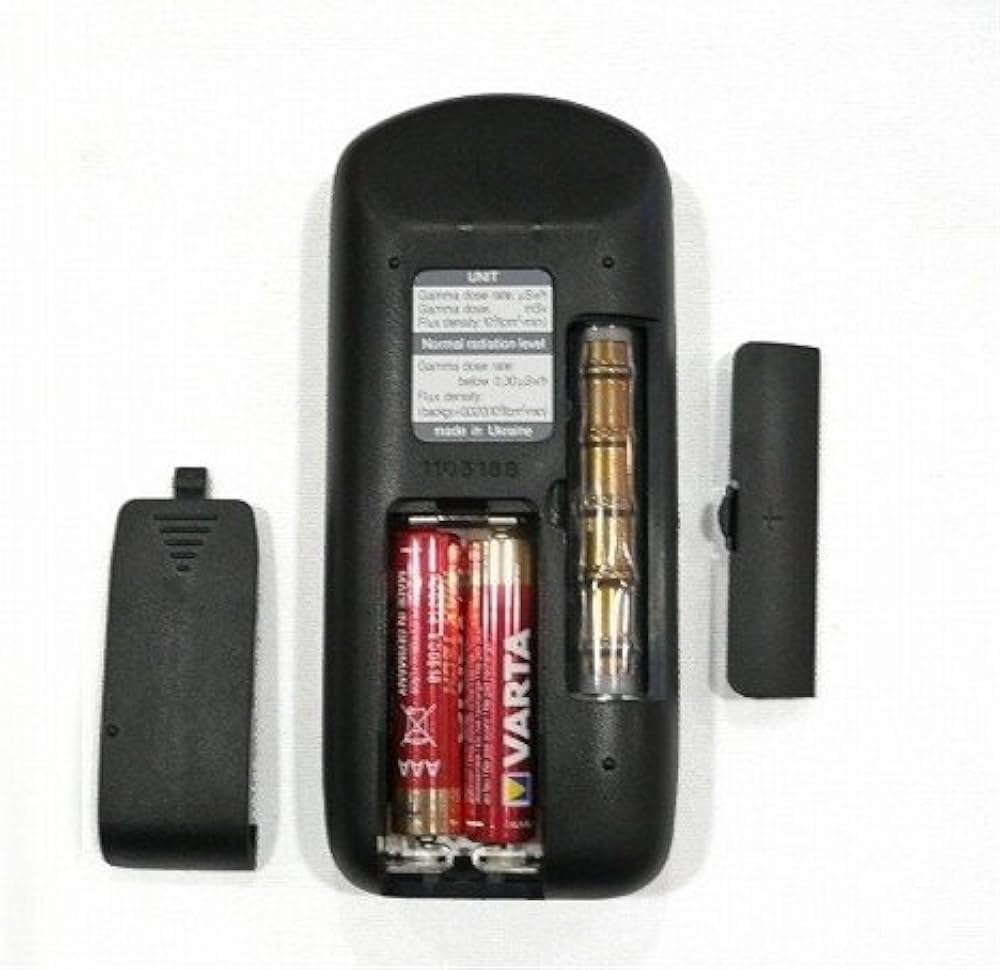 Amazon | ECOTEST社 高性能ガイガーカウンター 放射能測定機 TERRA