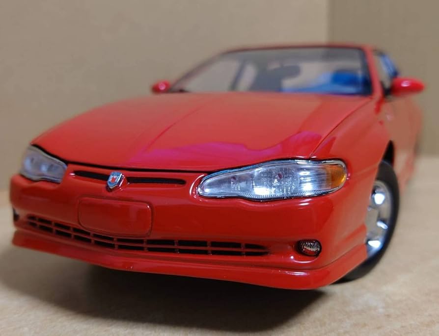 Amazon | 1/18 シボレー モンテカルロSS 2000 トーチレッド Chevrolet