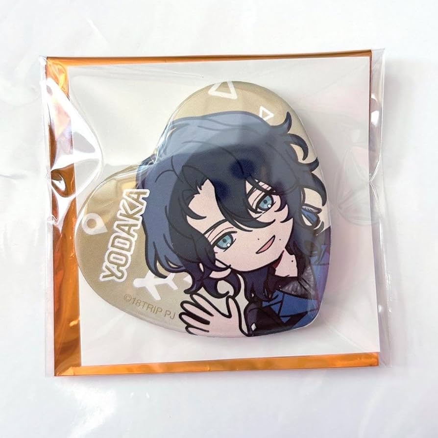 18TRIP エイトリ 棗夜鷹 プライズ 応援缶バッジ Amazon.co.jp