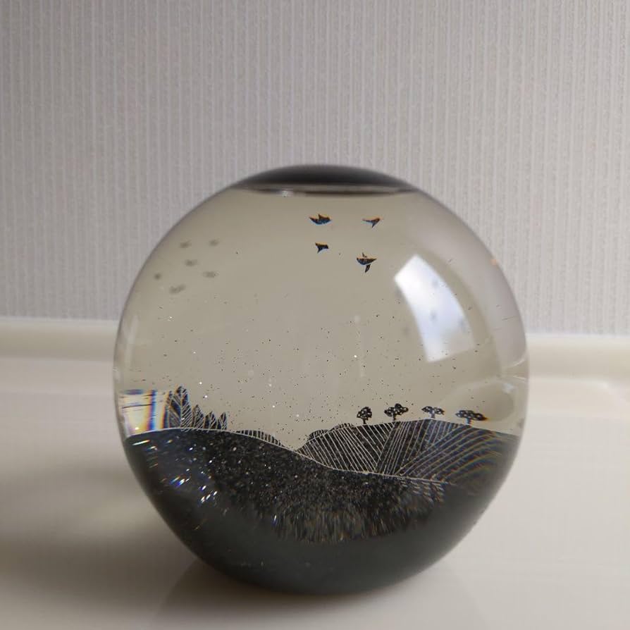 な*こ様 金津沙矢香さん スノードーム 金津沙矢香さん スノードーム