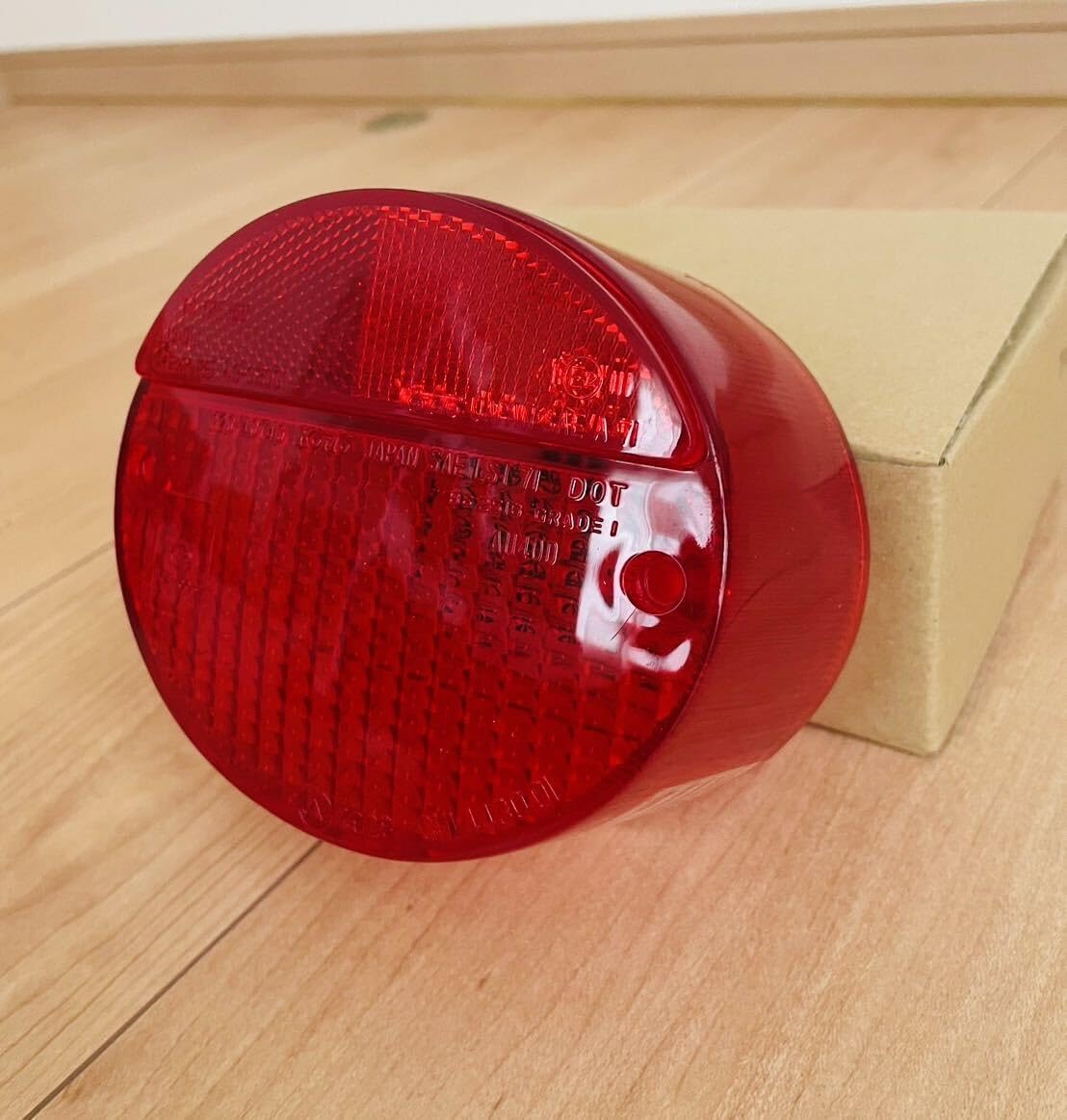 新品 カワサキ純正 Z1 Z2 750RS テールライトレンズ テールランプ