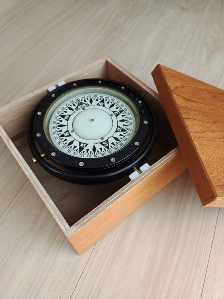 船舶用羅針盤（海洋コンパス） Amazon.co.jp: 佐浦計器製作所 羅針盤