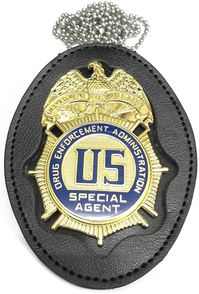 Amazon.co.jp: ポリスバッジ DEA アメリカ麻薬取締局 レプリカ 警察