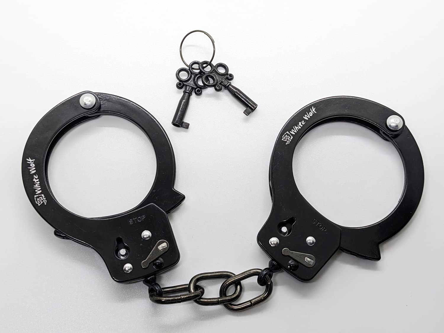 Amazon.co.jp: 手錠 ホワイトウルフ ハンドカフ シングルロック