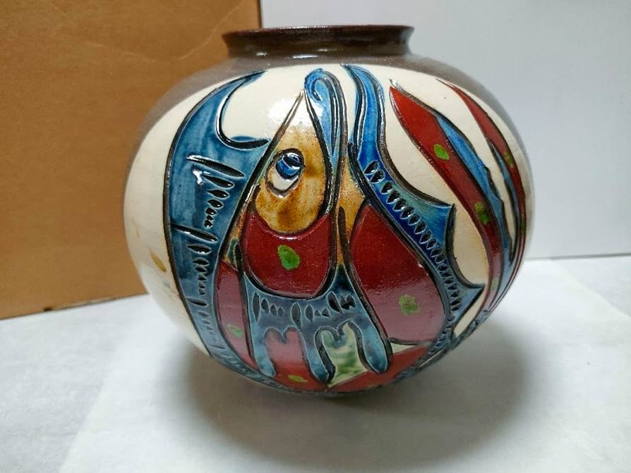 沖縄 やちむん 新垣勲 壺屋焼 飾り壺 鳥 魚 赤絵 陶器製 土もの Amazon.