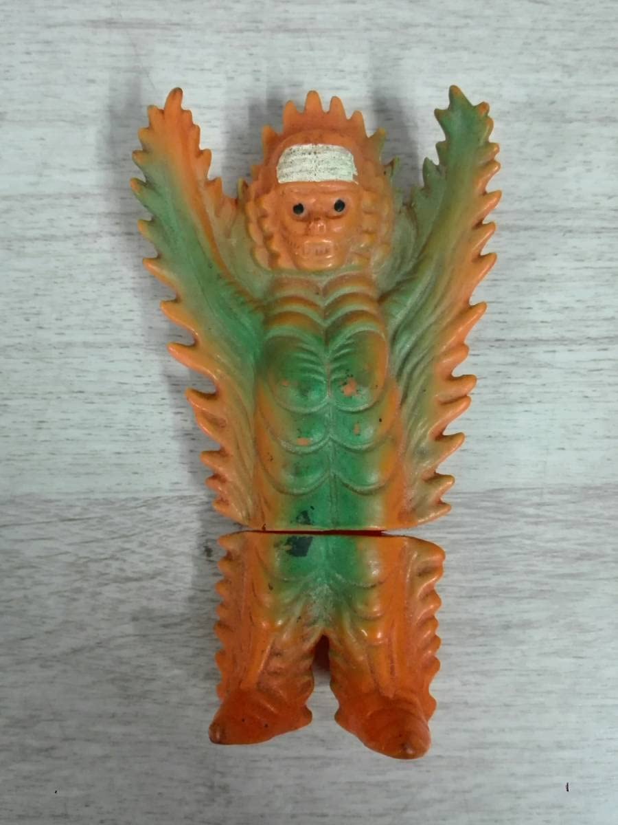 ワ*チ様 ミラーマン キティファイヤー アイアン ソフビ3体 レトロ 希少