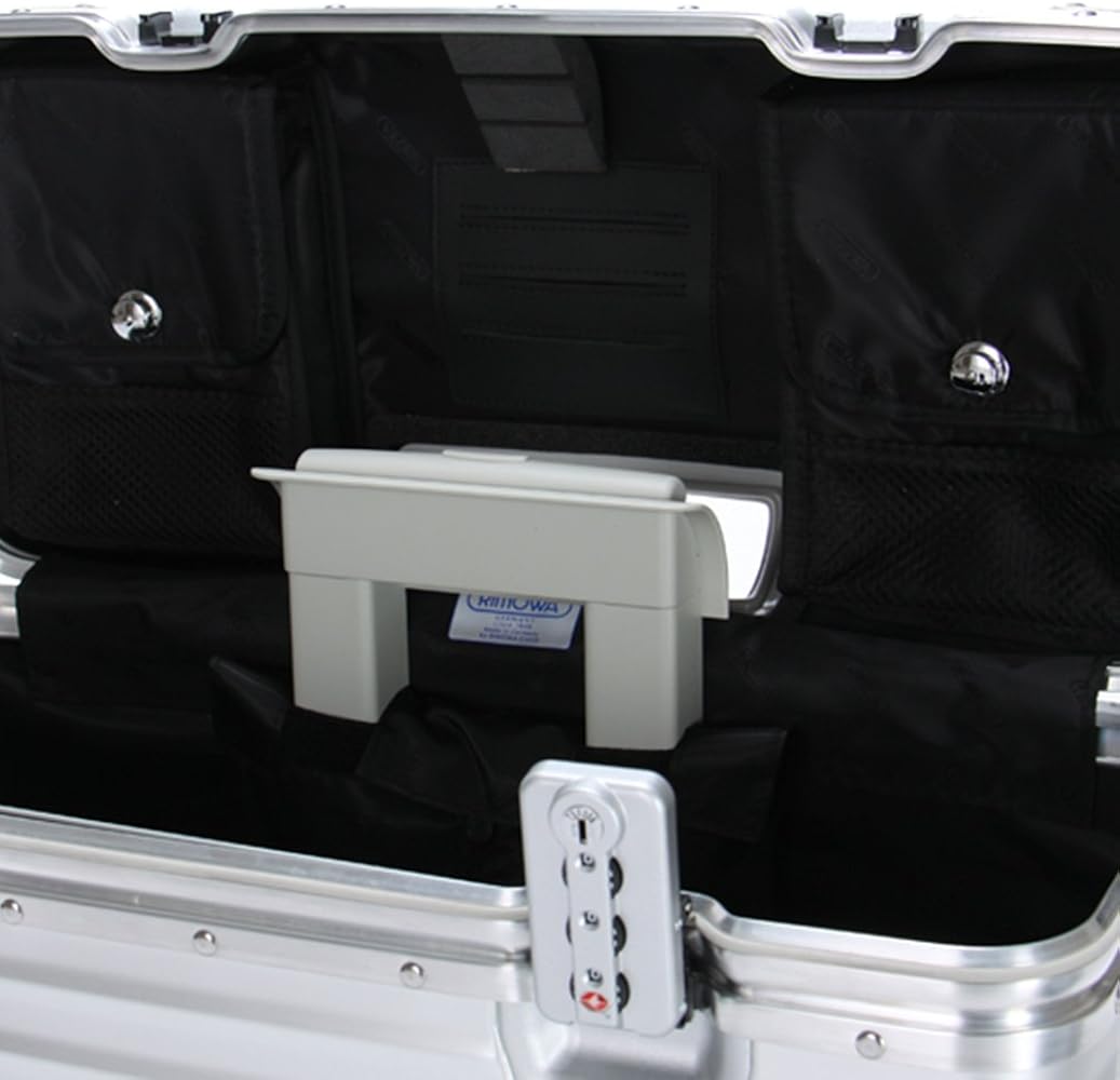 ⭐️ ほぼ新品！Rimowa4輪 パイロット ⭐️ 価格相談 OK！⭐️ Amazon