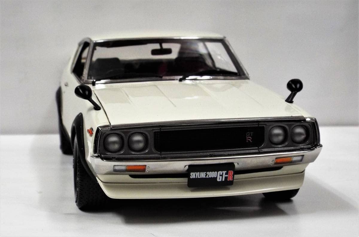 京商 1/18スカイラインGT−R ケンメリ KPGC110 ホワイト Amazon | 【京