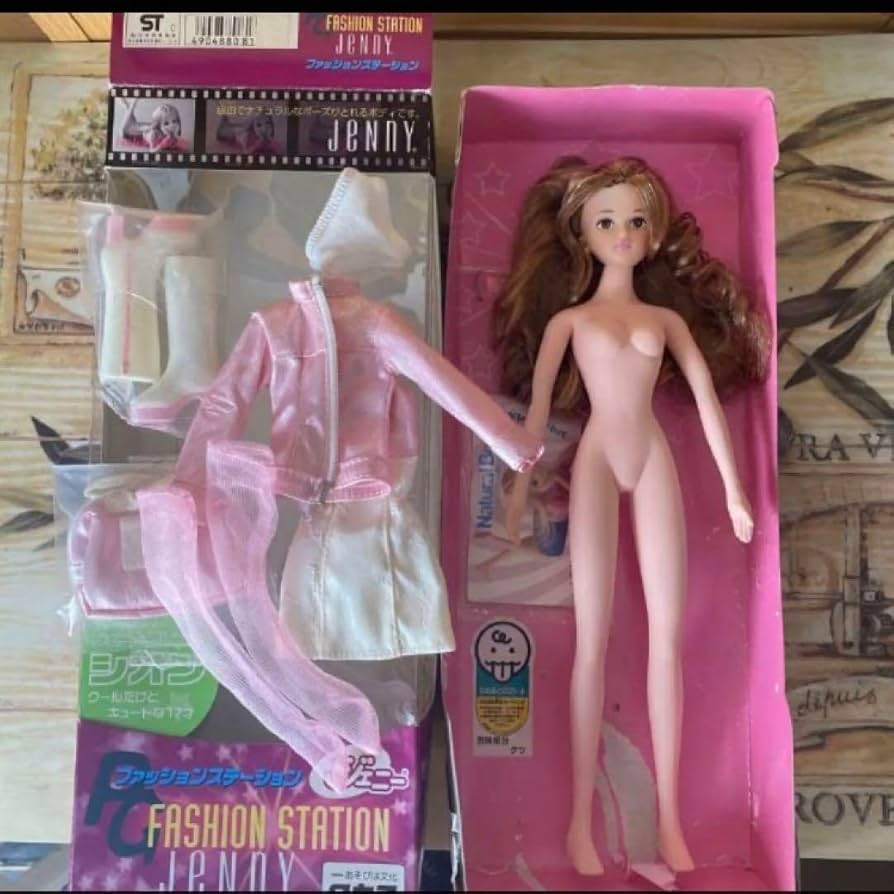 Amazon.co.jp: ジェニーフレンド シオン 自由なポーズとれる