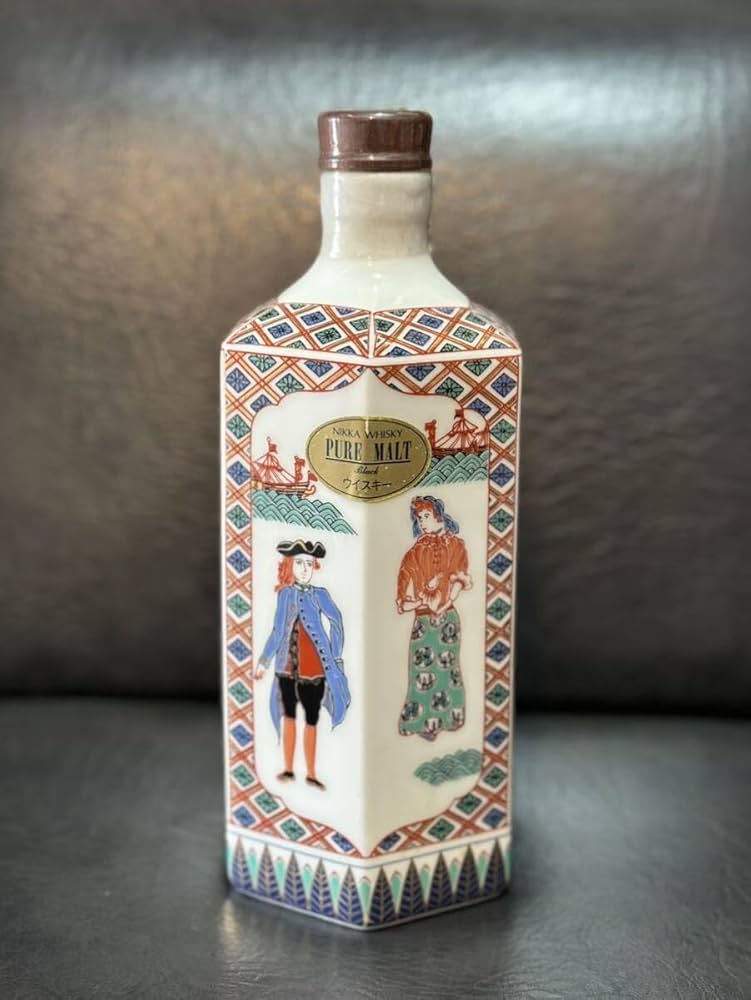 ニッカピュアモルト有田焼箱付き