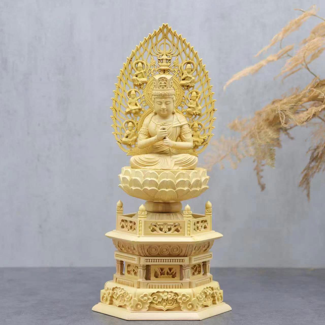 木彫りの仏像 大日如来 (真言宗) 柘植製 六角台座 木彫り仏像 柘植製