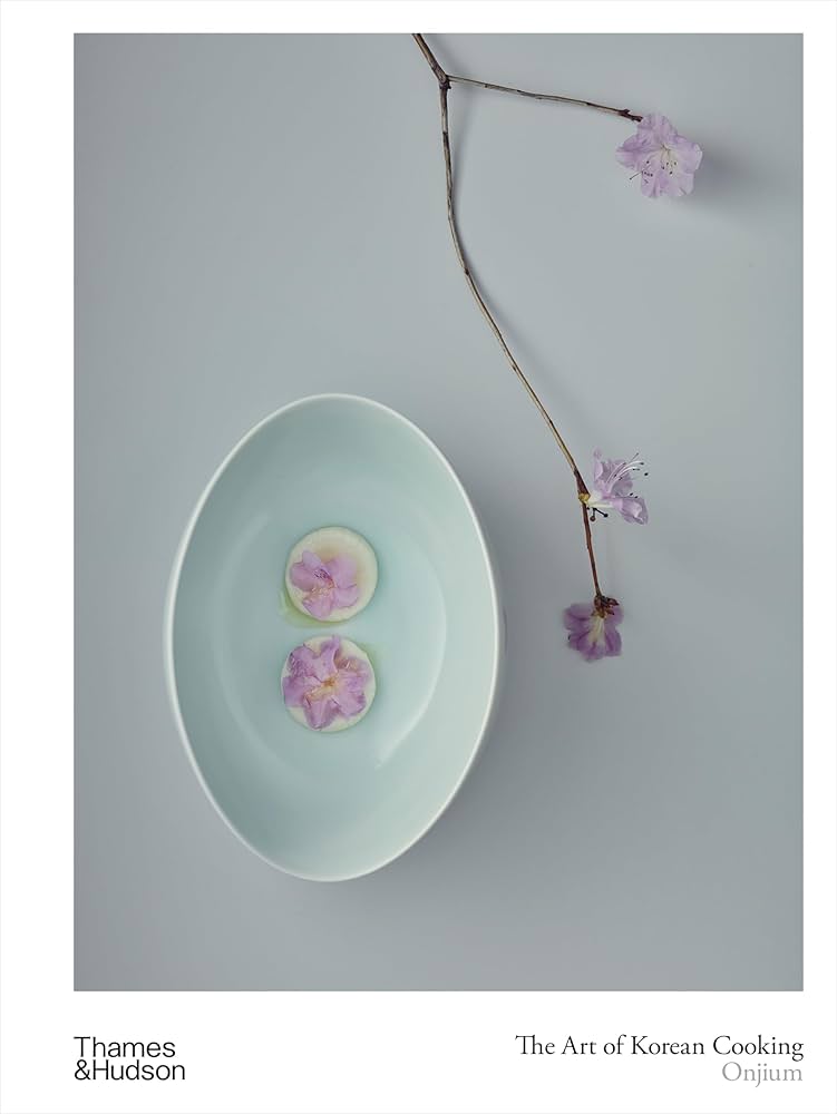 Amazon.com: The Art of Korean Cooking: 9780500029541: Onjium: Books