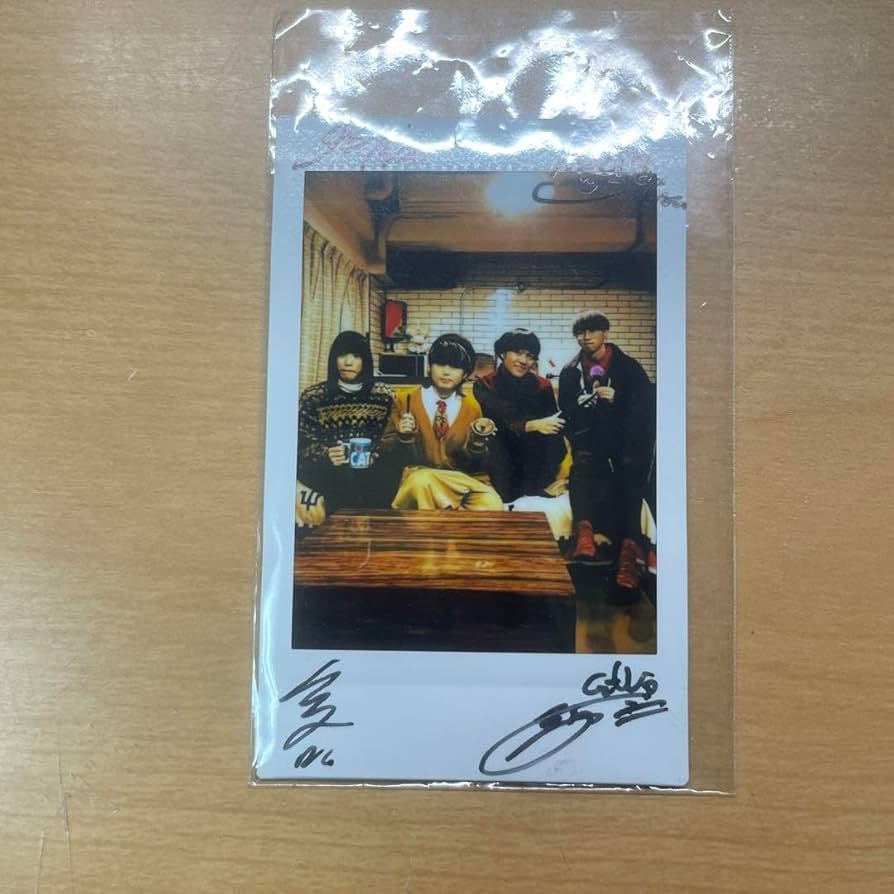 クジラ夜の街 サイン入りグッズ