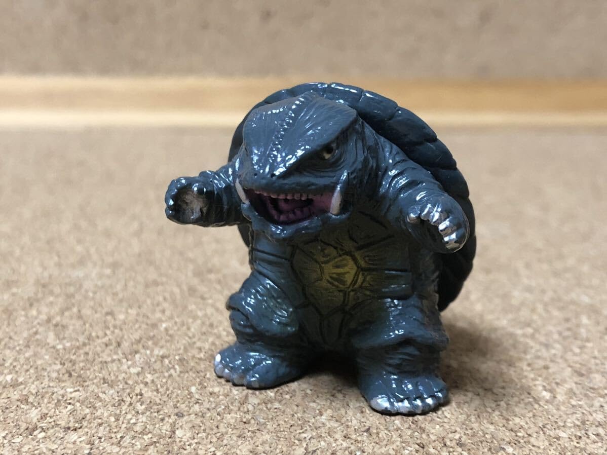 未開封品 ガメラ ガッパ ギララ 特撮大百科mini イワクラ 指人形