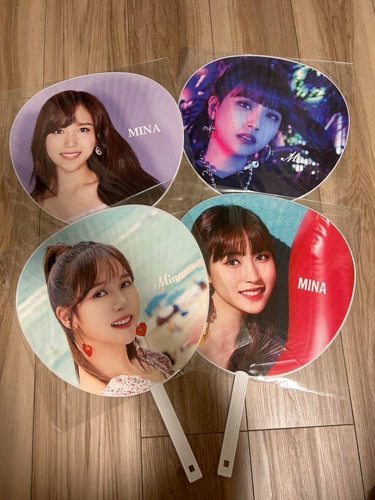 TWICE うちわ TWICE ジョンヨン うちわ 32枚セット