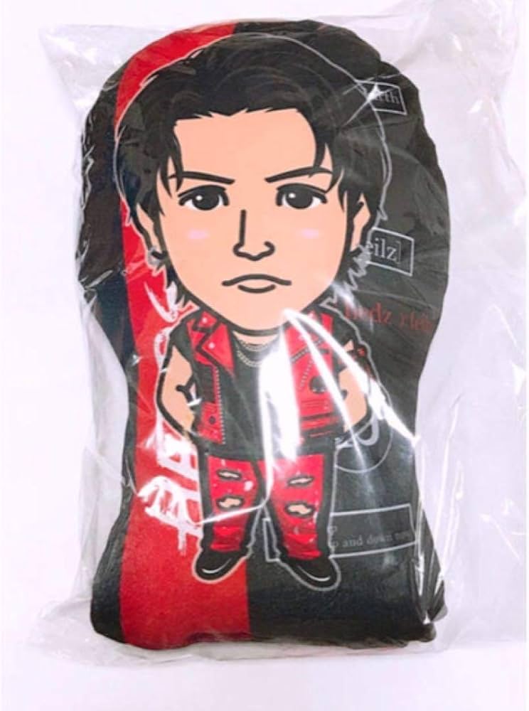 岩田剛典 クッション 岩田剛典 クッション 実写 岩田剛典 クッション