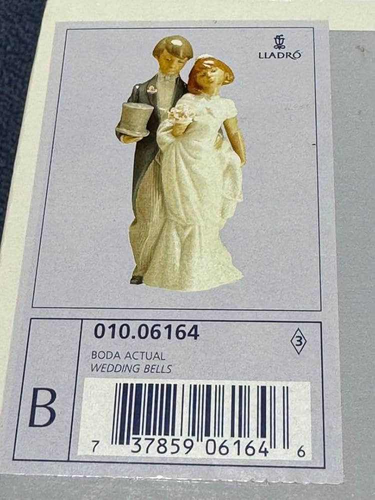 LLADRO リヤドロ ウェディング人形 陶器製『祝福の鐘の音』 【公式通販】