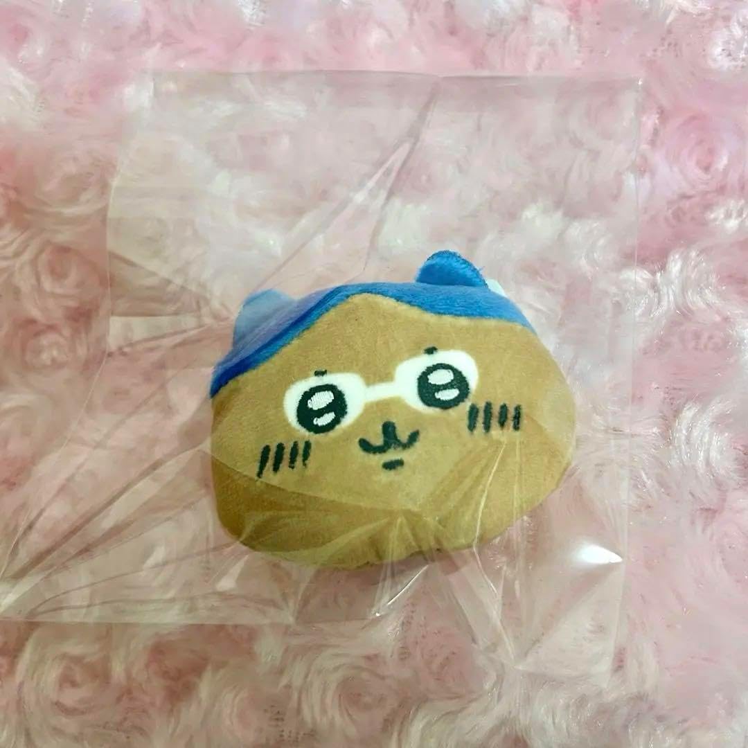 ちいかわ ちいかわ観光 おかおバッジ 日焼け ハチワレ バッジ 日焼け