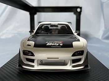 イグニッションモデル1/18マツダRX-7FD3S FEEDホワイト Ignition Model