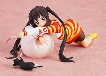 Amazon.co.jp: けいおん! 中野梓 (1/7スケール PVC塗装済み完成品