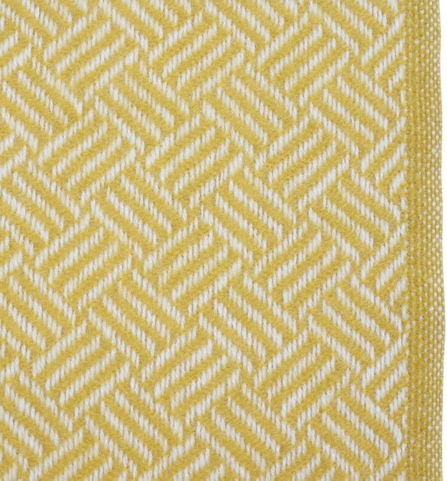 Amazon｜KLIPPAN クリッパン ブランケット Samba 2069 Yellow [並行