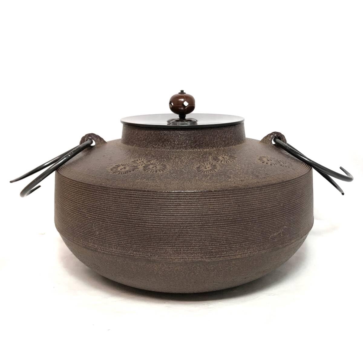 唐松地文 肩衝釜 釜師 佐藤清光 茶道具 送料無料 釜師 茶道具 唐松